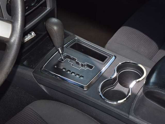 Dodge Charger 2010 photo 17